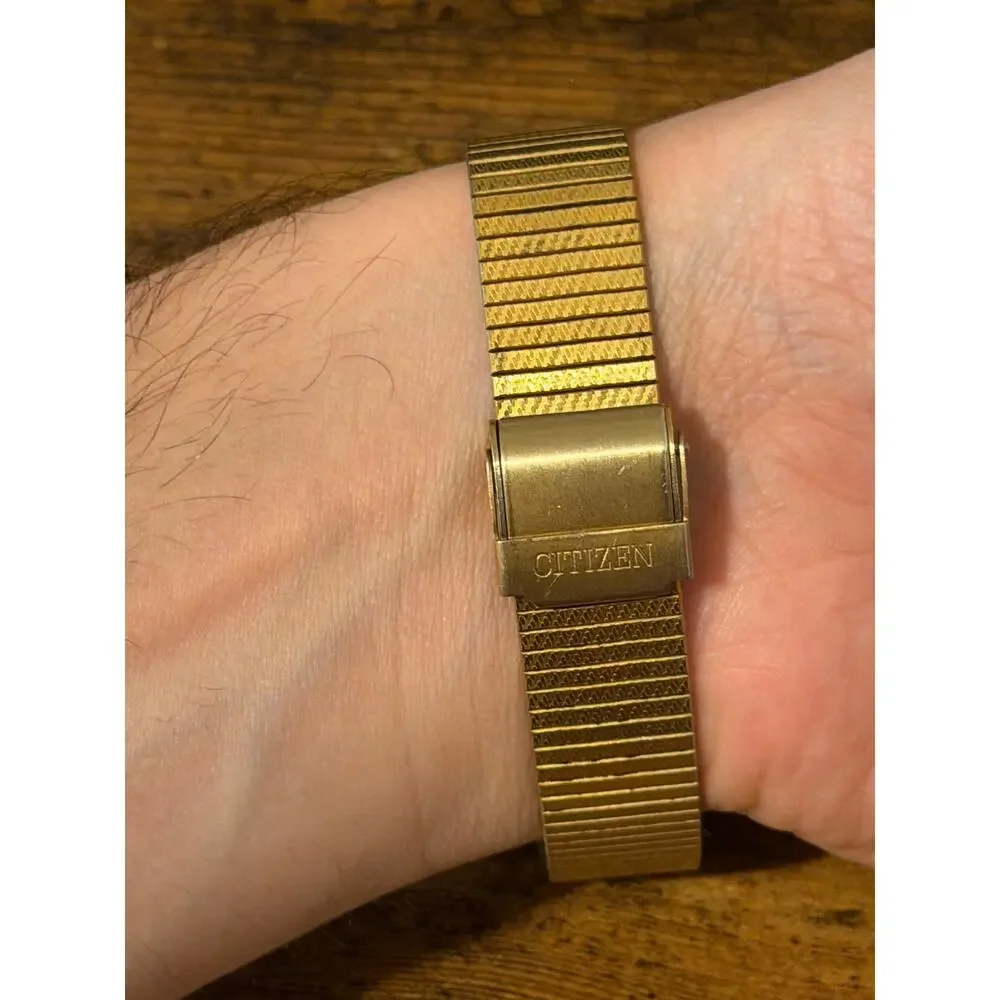 Citizen Quartz Gold Tone Rectangular Watch Textured Dial Mesh Bracelet